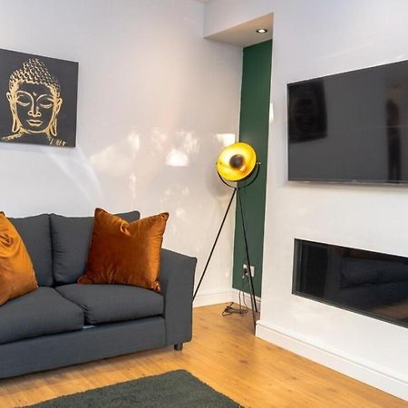 Villa Charming York House- Walking Distance To Town Centre Extérieur photo