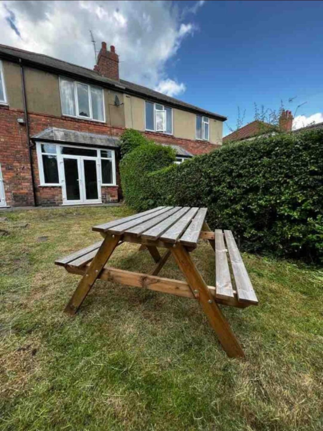 Villa Charming York House- Walking Distance To Town Centre Extérieur photo